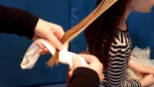 kak nakrutit volosy na tryapochki (2)