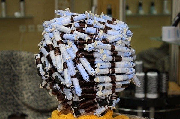 zavivka-volos-na-dlitelnoe-vremya10