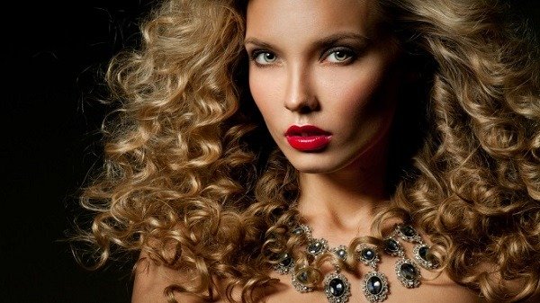 zavivka-volos-na-dlitelnoe-vremya20