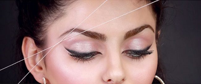 5-sposobov-vyshchipat-brovi-bez-pinceta3