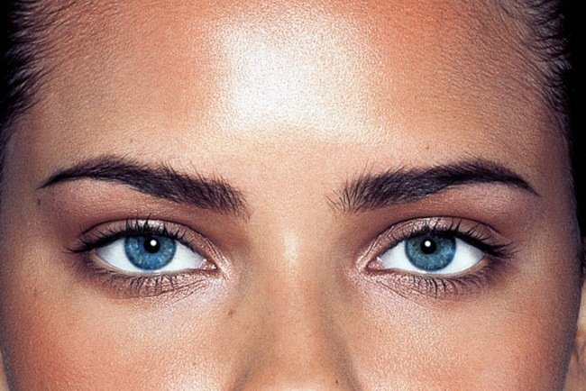 odna-brov-vyshe-drugoj-prichiny-disproporcii6