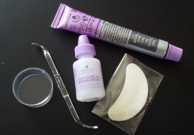 osobennosti-okrashivaniya-brovej-kraskoj-ili-hnoj2