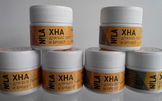 osobennosti-okrashivaniya-brovej-kraskoj-ili-hnoj9