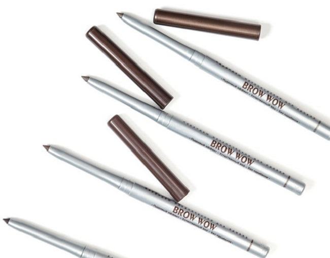 vidy-i-naznachenie-korrektorov-dlya-brovej4