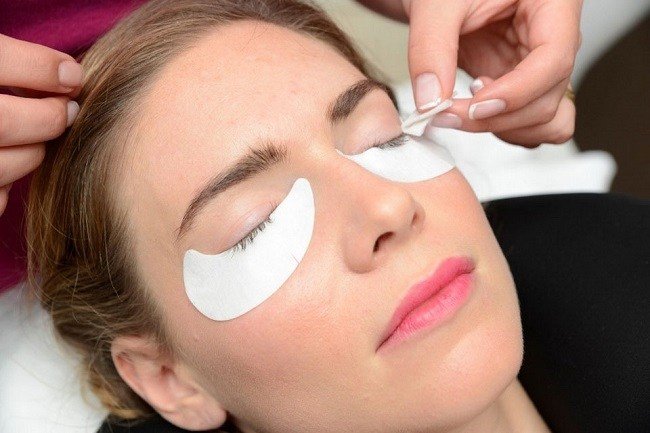 vse-o-narashchivanii-resnic-v-ugolkah-glaz2