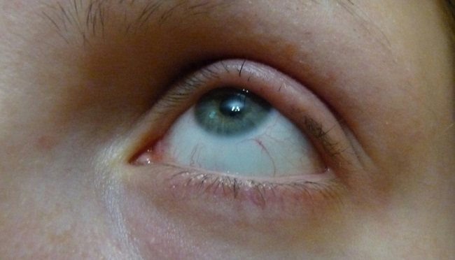 kak-bez-vreda-dlya-svoih-resnic-snyat-doma-naroshchennye-puchki16