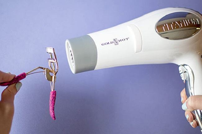 kak-zavit-resnicy-bez-shchipcov-v-domashnih-usloviyah3