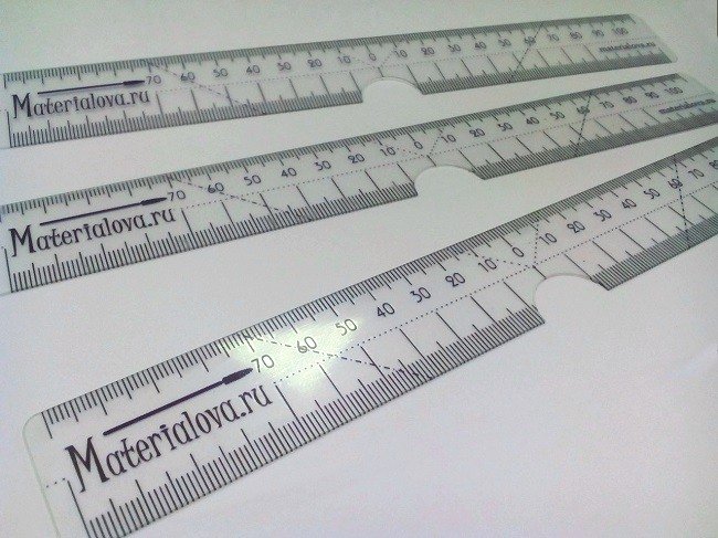 linejka-dlya-brovej-udobnoe-prisposoblenie-dlya-modelirovaniya11