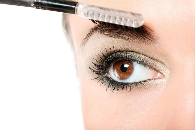 linejka-dlya-brovej-udobnoe-prisposoblenie-dlya-modelirovaniya6