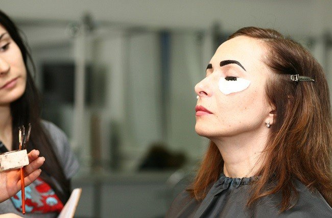 okrashivanie-brovej-hnoj-pri-beremennosti6