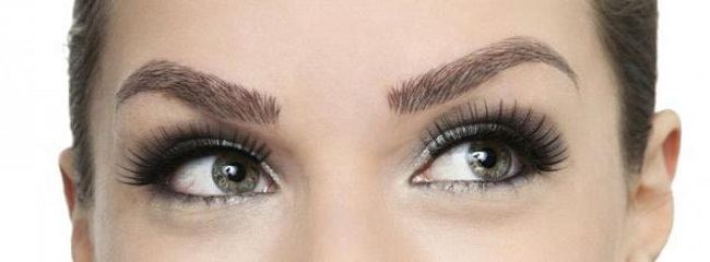 preimushchestva-i-osobennosti-voloskovogo-tatuazha-brovej15