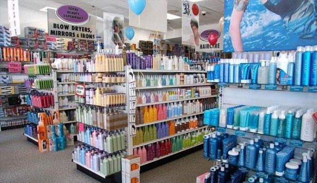 spisok-luchshih-professionalnyh-shampunej-dlya-okrashennyh-volos2