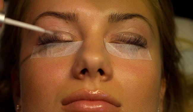 chto-takoe-keratinovyj-lifting-resnic-kak-on-delaetsya10