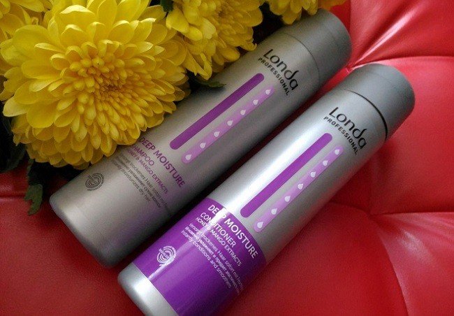 kak-mozhno-ehffektivno-uvlazhnit-volosy-v-domashnih-usloviyah12