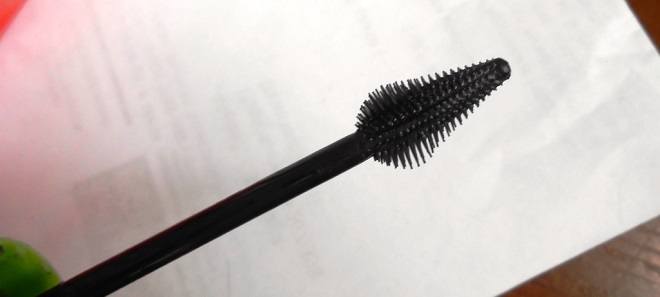 kakaya-shchetochka-dlya-resnic-luchshe4