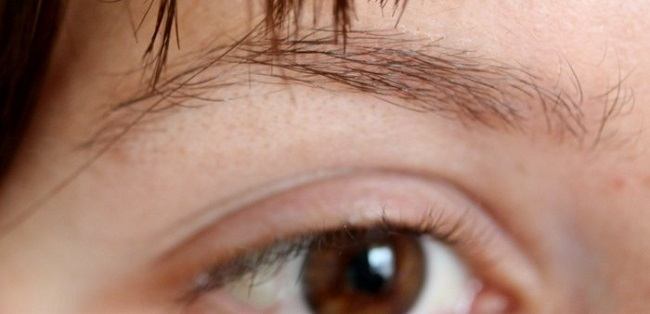 maska-dlya-ukrepleniya-resnic-i-brovej2