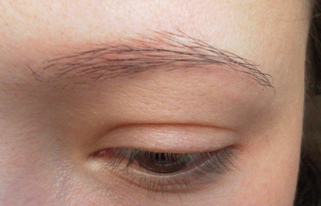 maska-dlya-ukrepleniya-resnic-i-brovej3